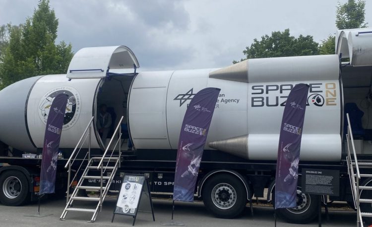 spacebuzz_1